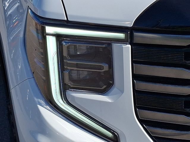 Used 2025 GMC Sierra 1500 AT4 image 30