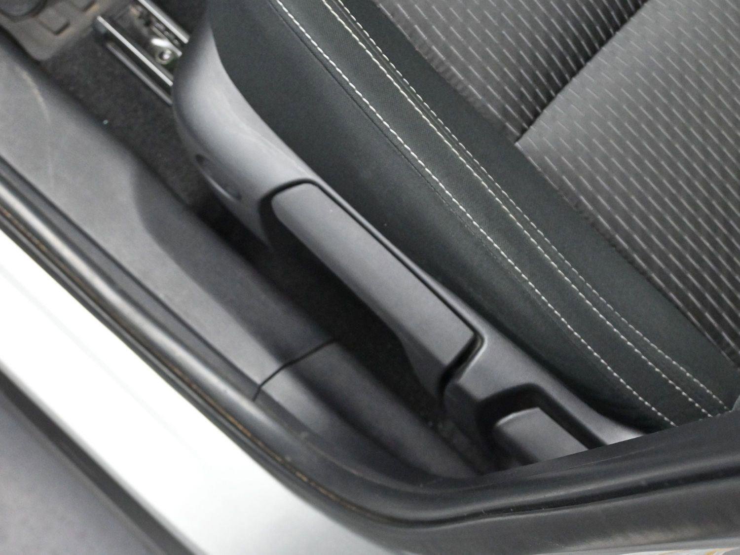 Used 2022 Mitsubishi Outlander ES image 13