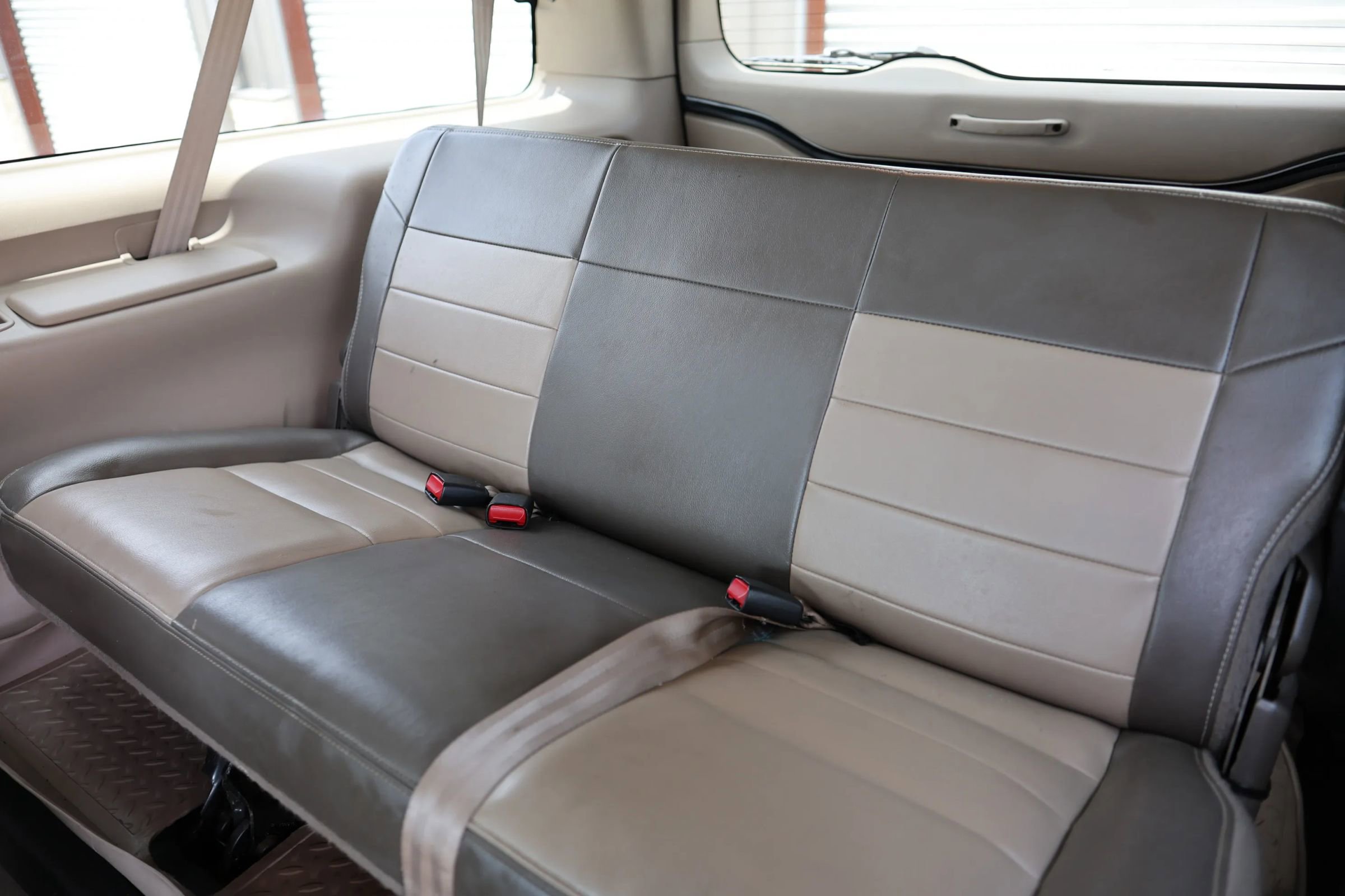 Used 2004 Ford Excursion Eddie Bauer AWD/4WD image 32