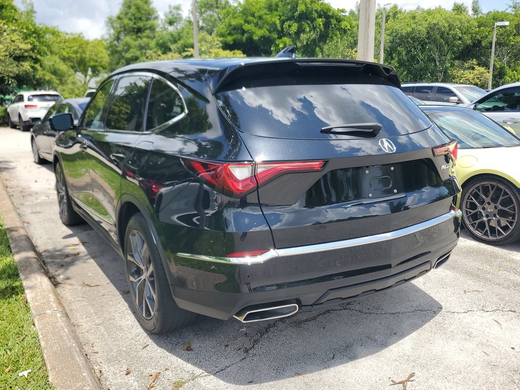 Used 2023 Acura MDX FWD w/ Technology Package image 5