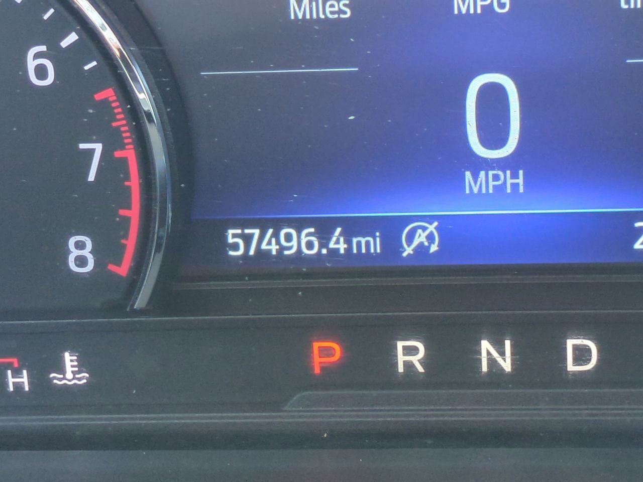 Used 2024 Ford Explorer XLT w/ Equipment Group 202A RWD image 12