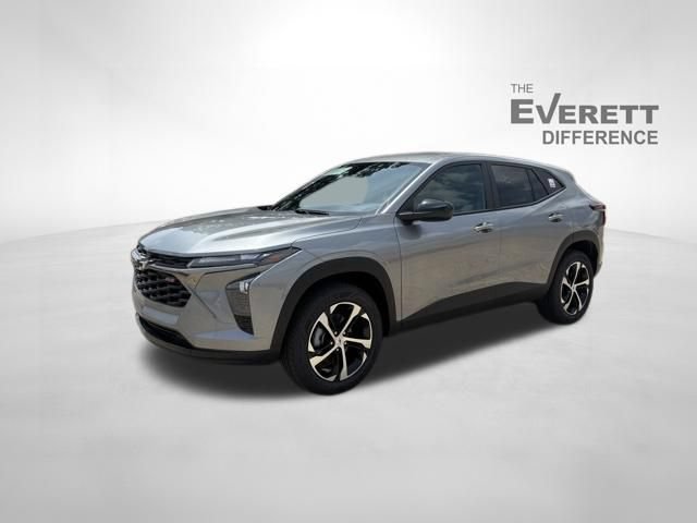 New 2026 Chevrolet Trax RS w/ Driver Confidence Package FWD image 3