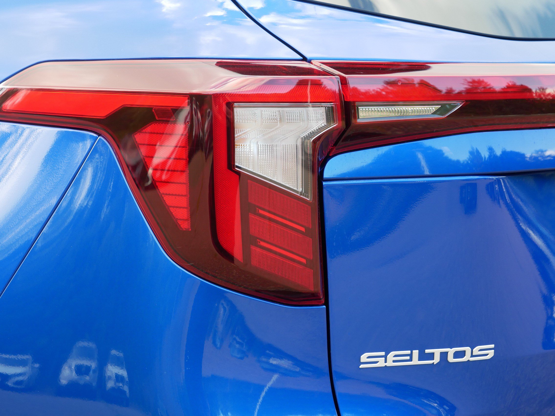 Certified 2024 Kia Seltos S AWD/4WD image 17