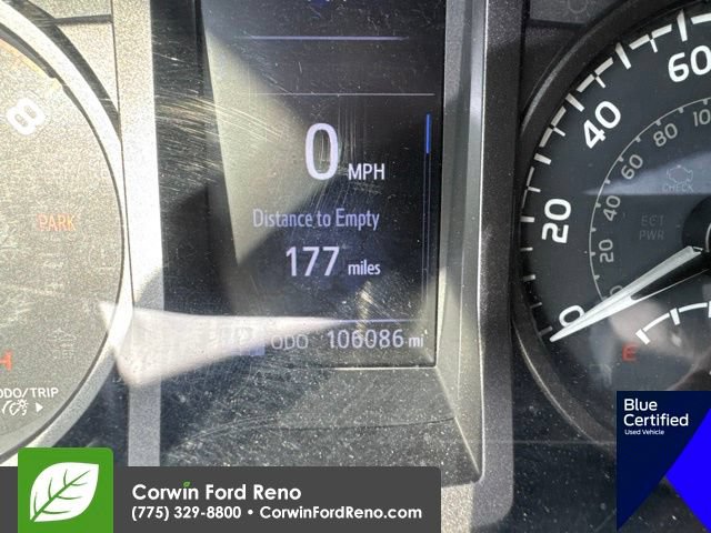 Used 2018 Toyota Tacoma TRD Off-Road w/ Technology Package AWD/4WD image 18