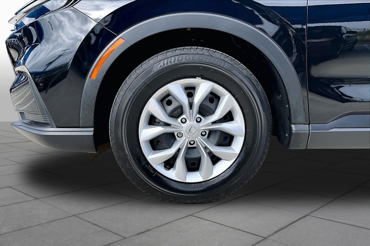 Used 2026 Honda CR-V LX image 11