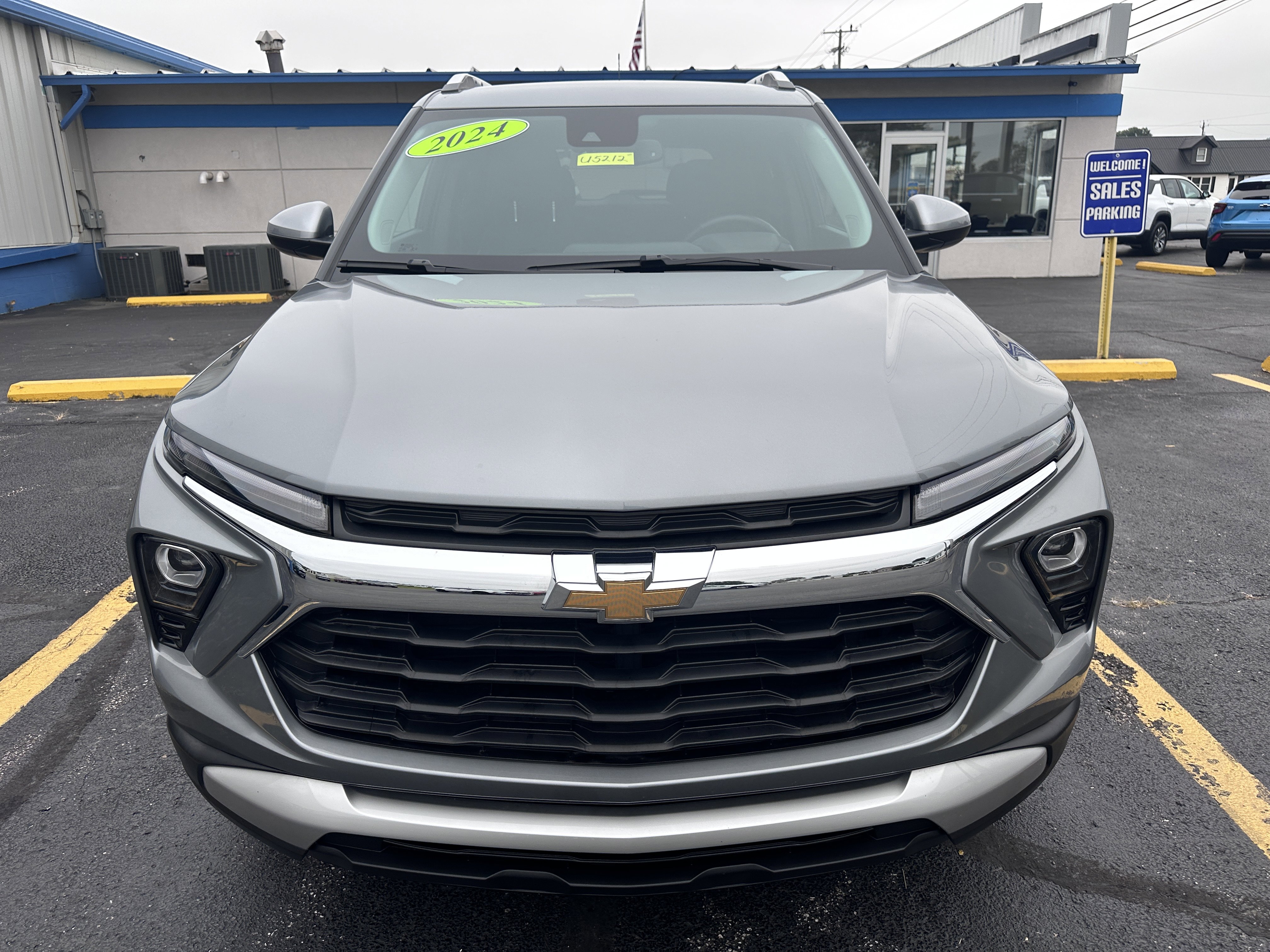 Used 2024 Chevrolet TrailBlazer LT w/ Convenience Package image 6