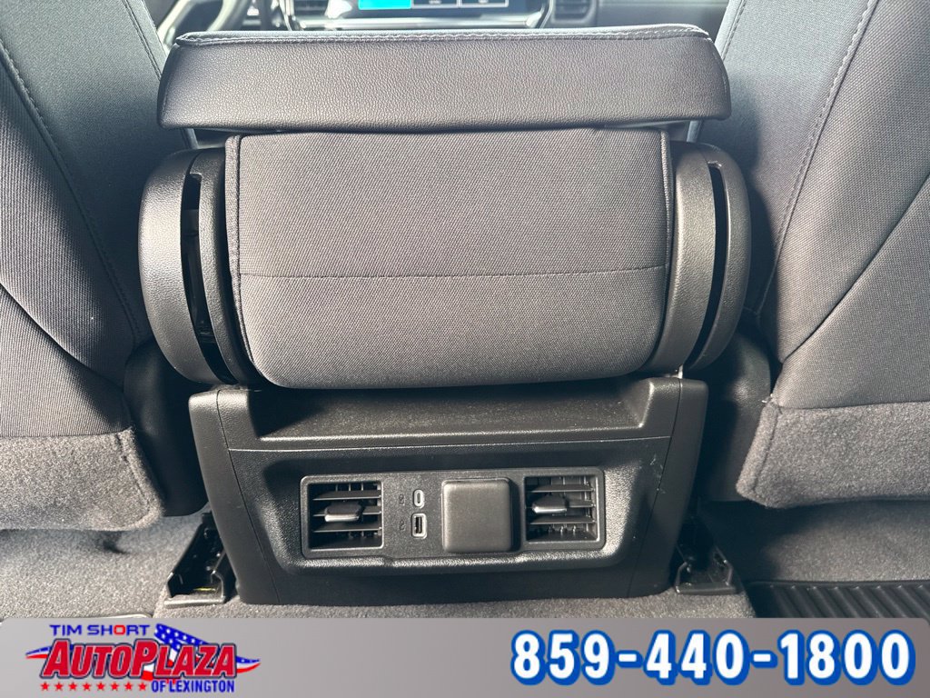 Used 2024 Chevrolet Silverado 1500 LT AWD/4WD image 34