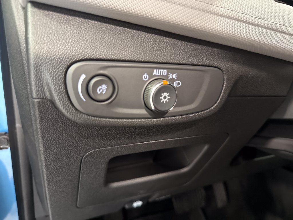 New 2026 Chevrolet TrailBlazer LS w/ LS Convenience Package AWD/4WD image 9