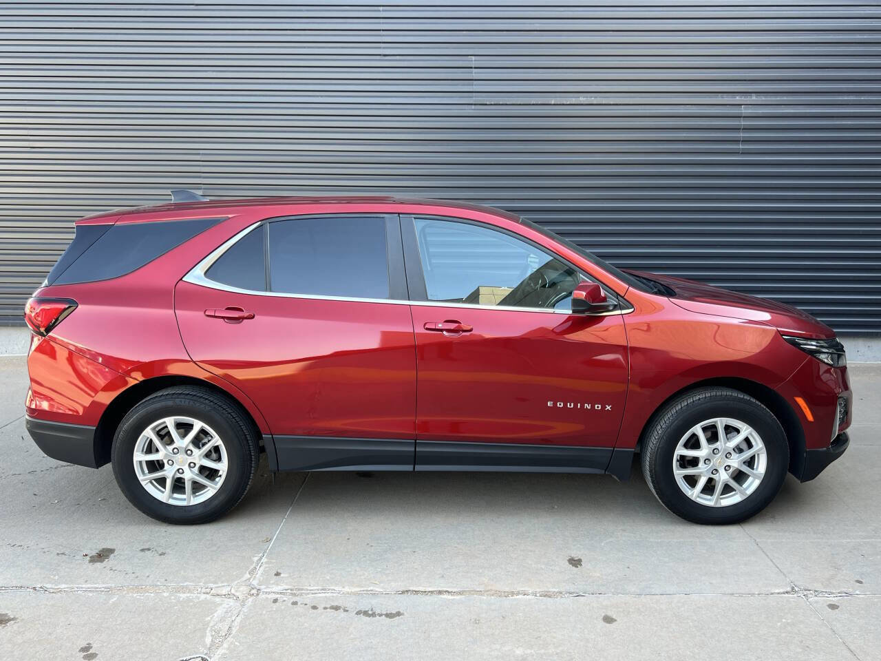 Used 2024 Chevrolet Equinox LT image 10