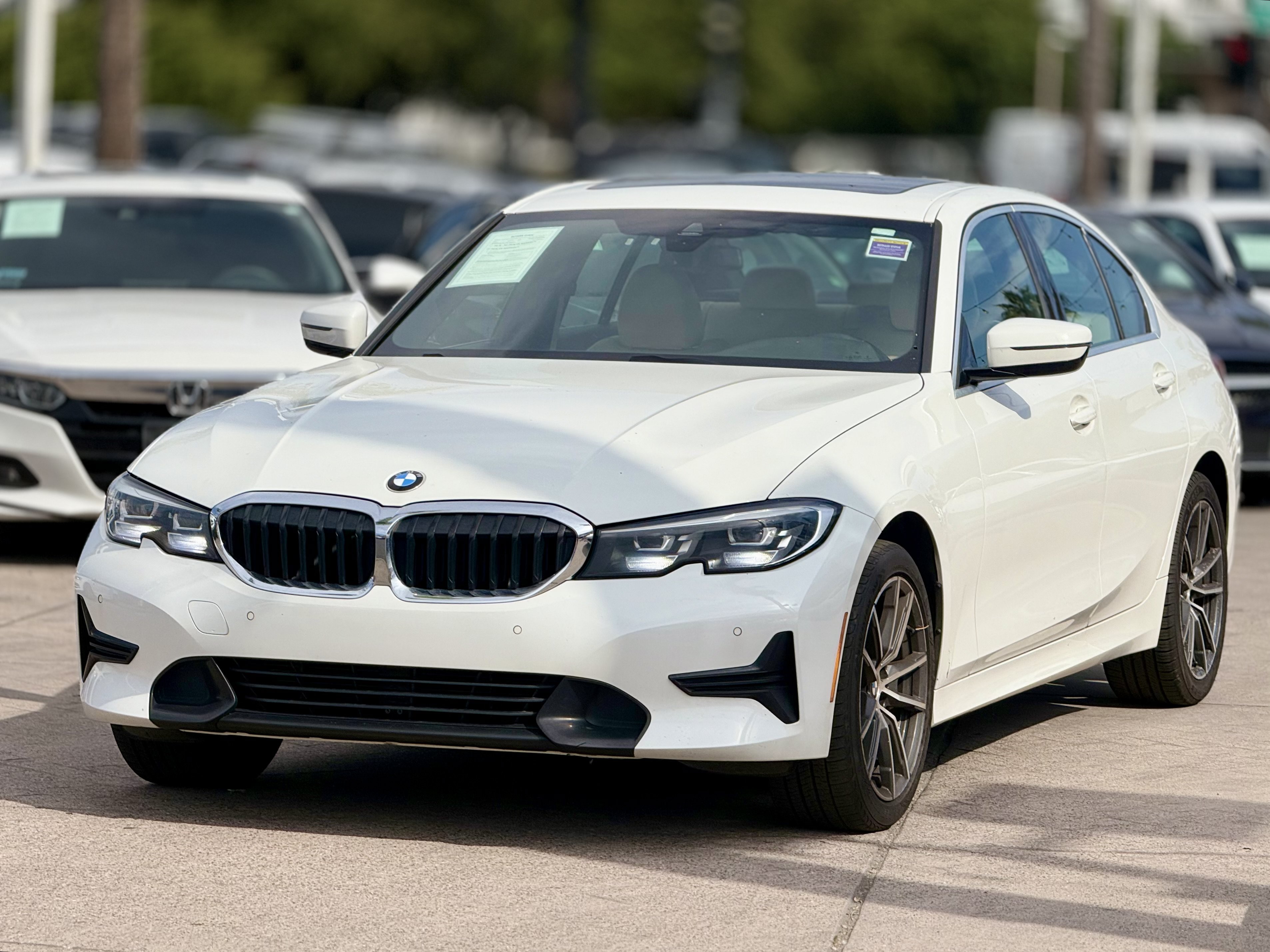 Used 2020 BMW 330i xDrive Sedan w/ Driving Assistance Package AWD/4WD image 3