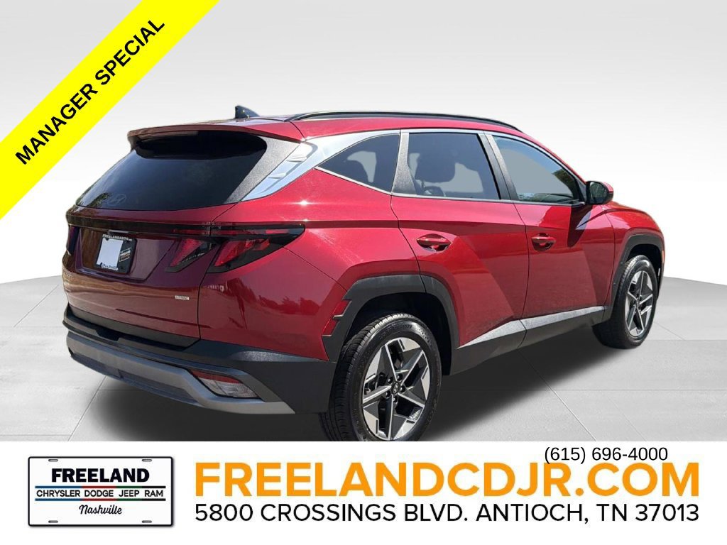Used 2025 Hyundai Tucson SEL AWD/4WD image 3