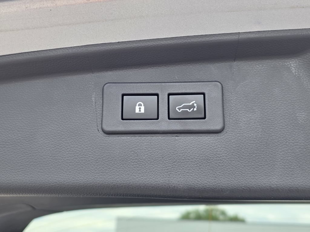 Used 2025 Subaru Outback Onyx Edition AWD/4WD image 10