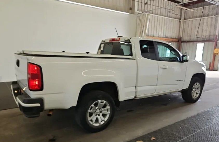 Used 2022 Chevrolet Colorado LT w/ Fleet Safety Package image 3