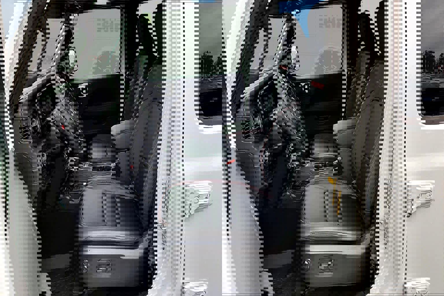 New 2025 Jeep Gladiator Rubicon image 11