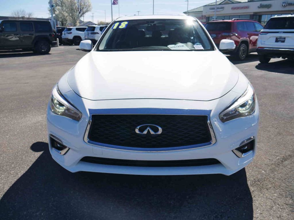 Used 2018 INFINITI Q50 Luxe w/ Cargo Package (L95) image 3
