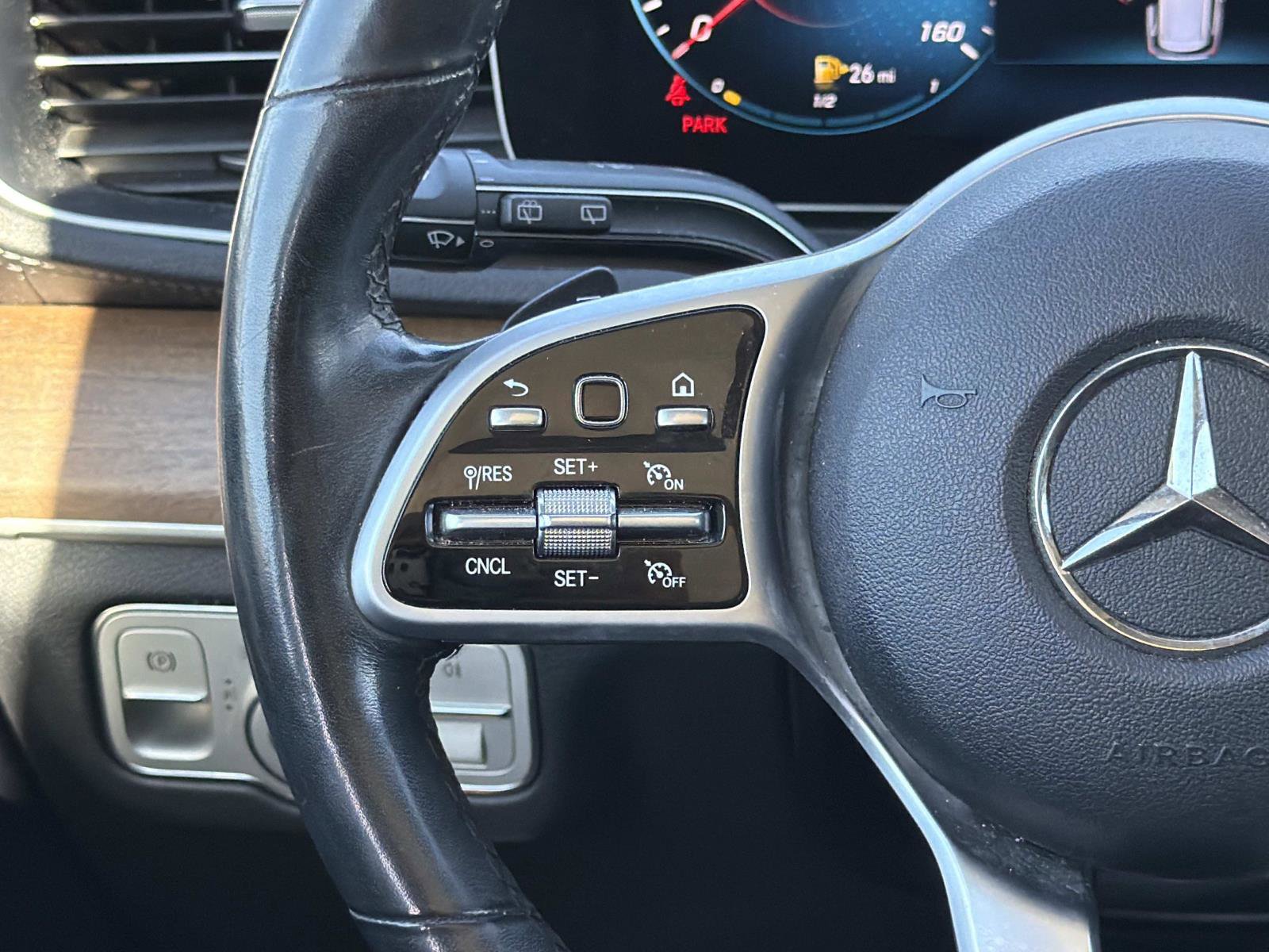 Used 2020 Mercedes-Benz GLS 450 4MATIC image 8