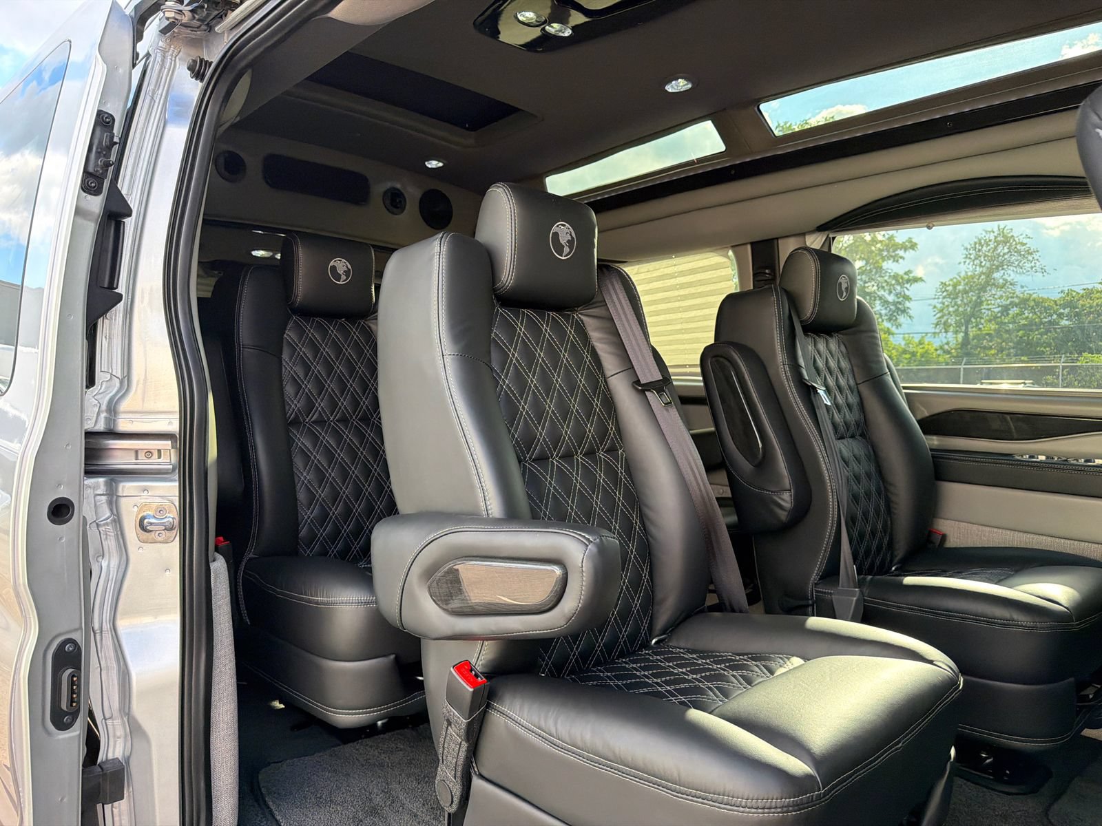 New 2026 Ford Transit 150 Low Roof AWD image 16