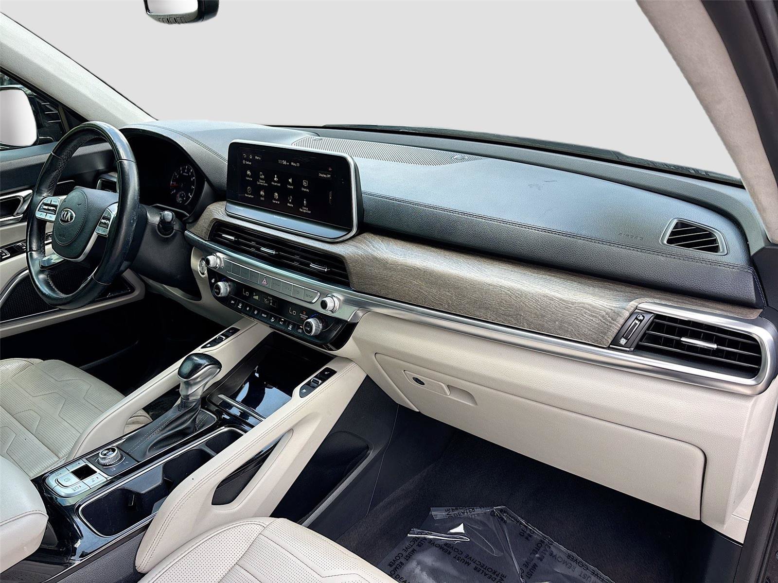 Used 2020 Kia Telluride SX w/ SX Prestige Package AWD/4WD image 32