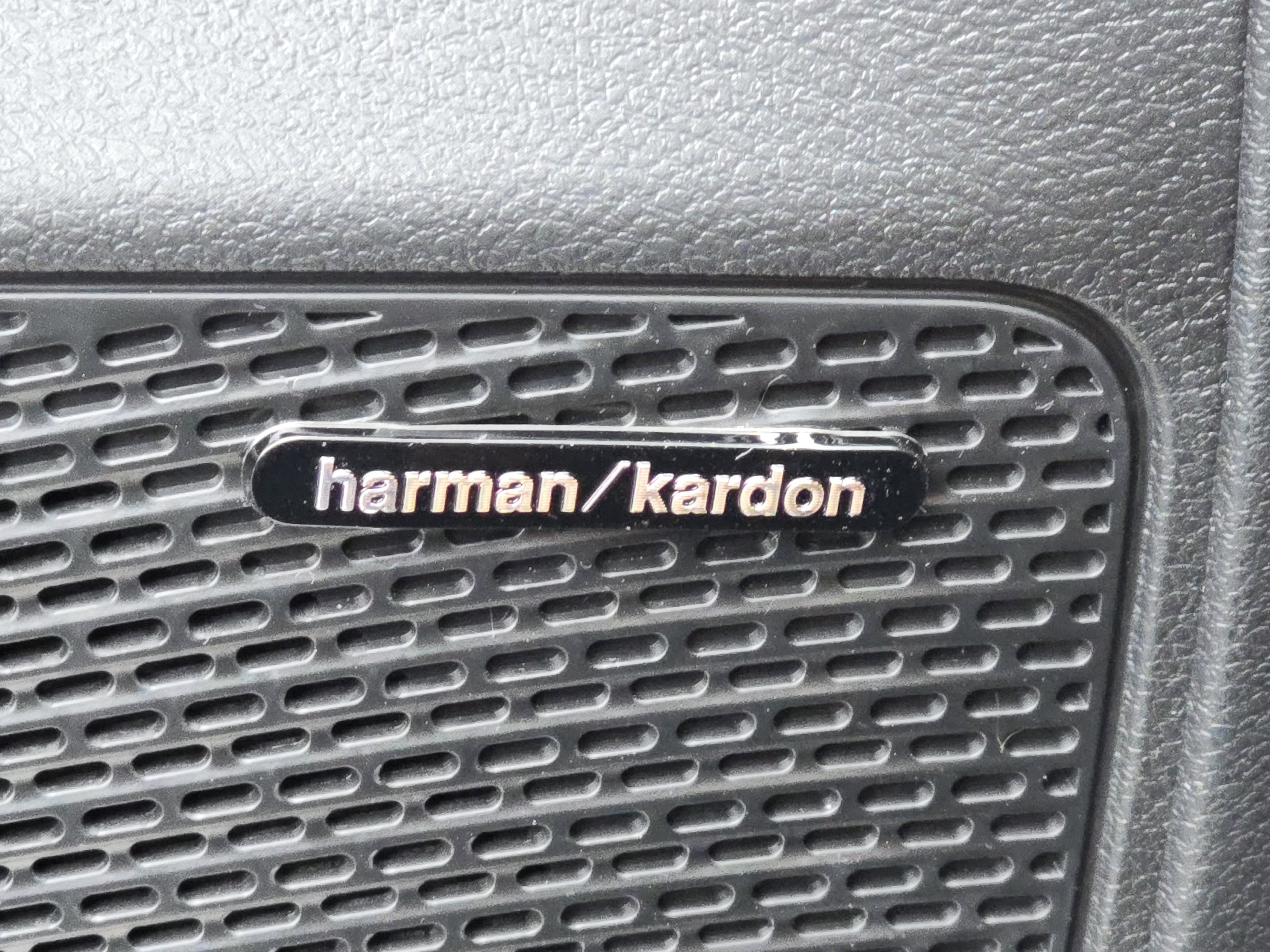 New 2026 Chrysler Pacifica Pinnacle w/ Trailer Tow Group image 29