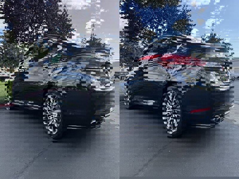 Used 2017 Genesis G80 5.0 Ultimate image 10