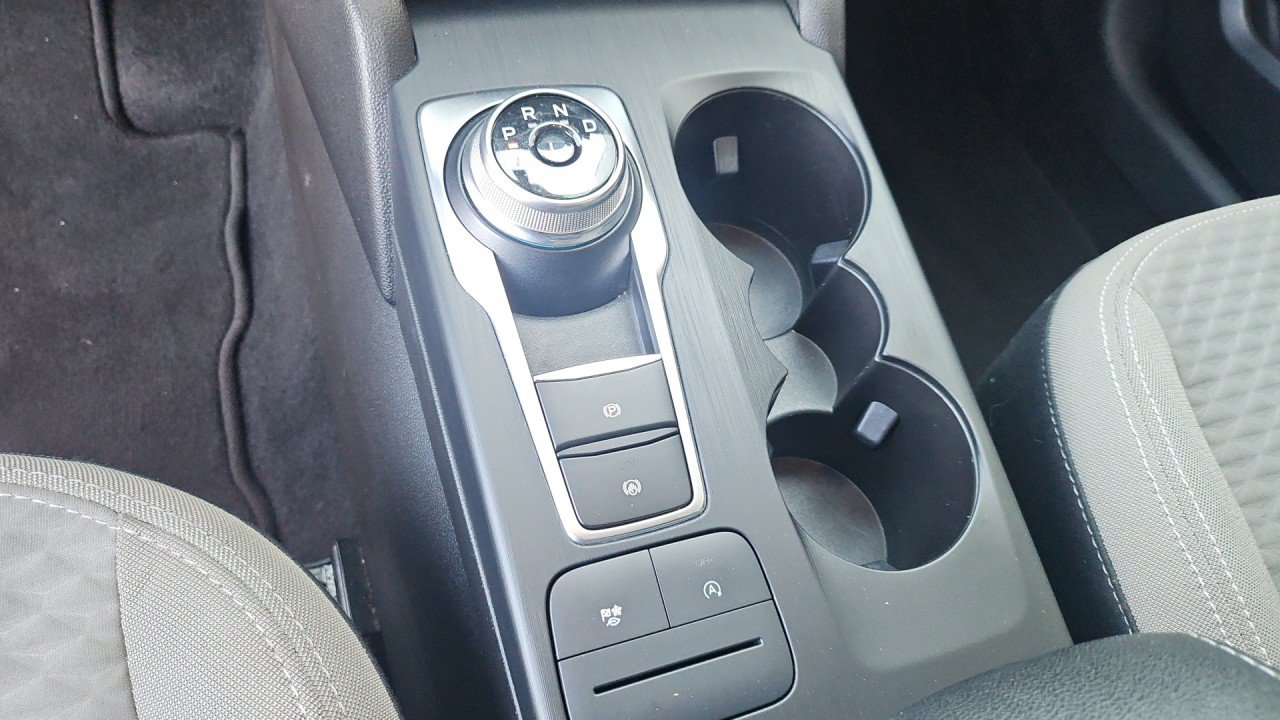 Used 2022 Ford Escape SE FWD image 22