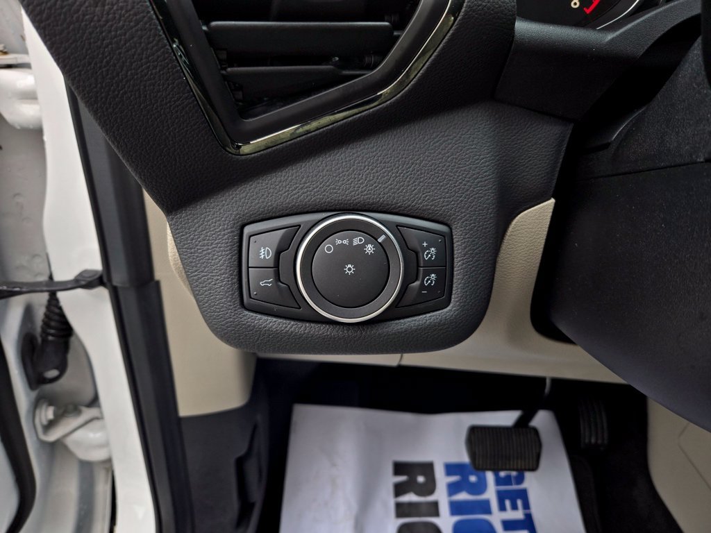 Used 2018 Ford Escape Titanium w/ Ford Safe & Smart Package AWD/4WD image 14