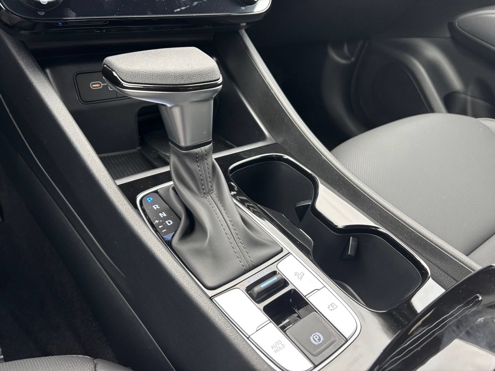 New 2026 Hyundai Santa Cruz SEL FWD image 24