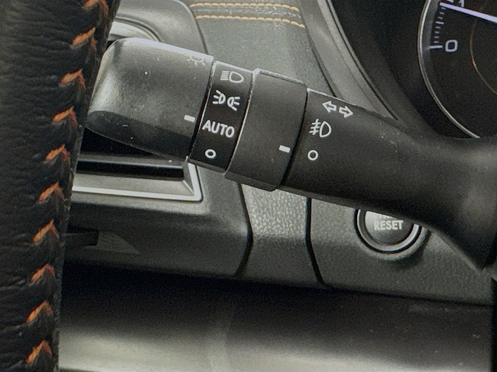 Used 2018 Subaru Crosstrek 2.0i Limited AWD/4WD image 12