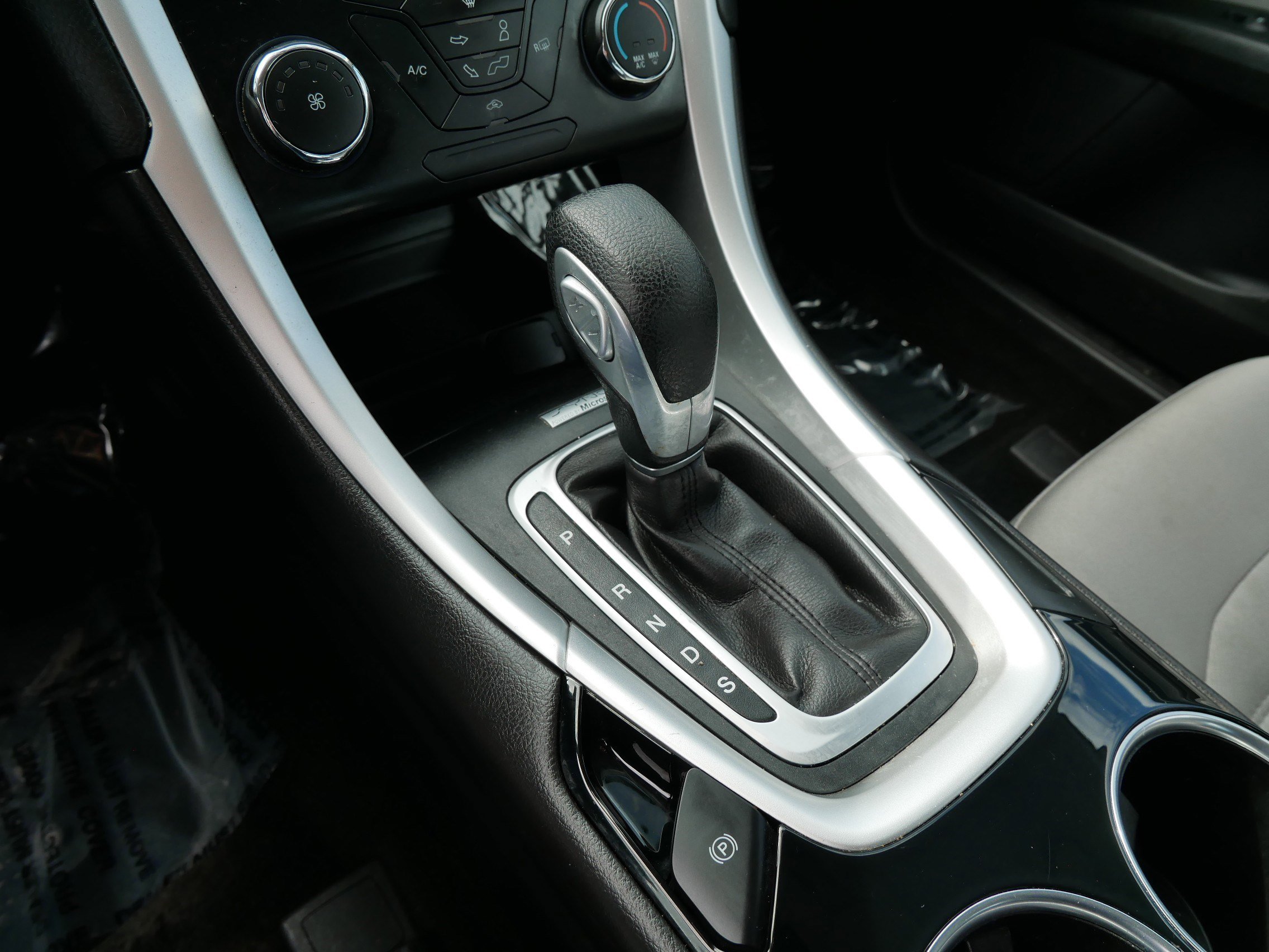 Used 2013 Ford Fusion S image 23