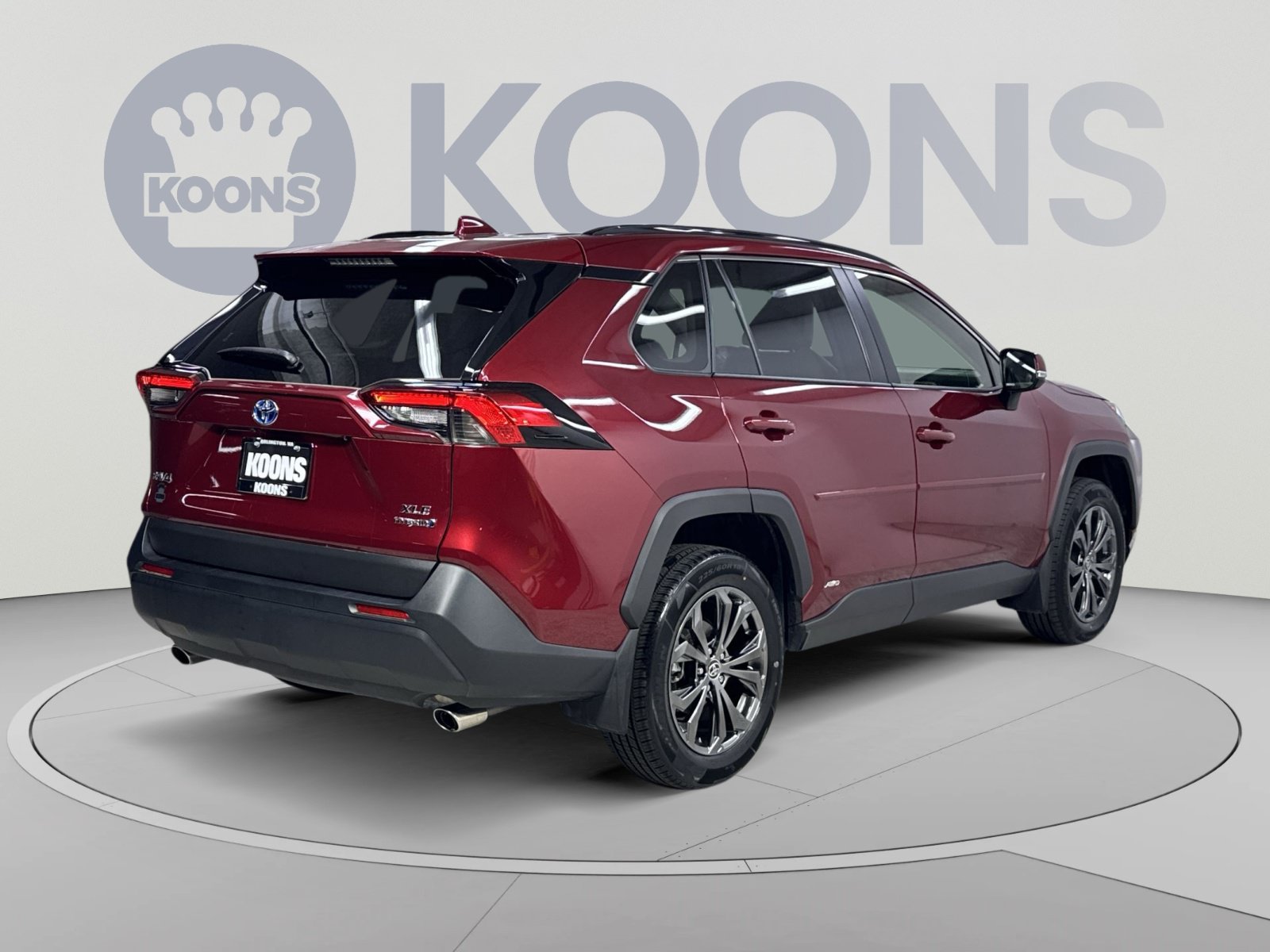 Used 2022 Toyota RAV4 XLE Premium AWD/4WD image 20