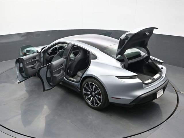 Used 2024 Porsche Taycan 4S AWD/4WD image 29