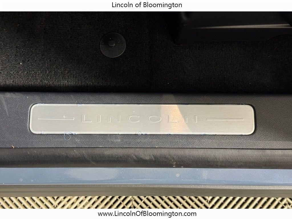 Used 2025 Lincoln Aviator AWD w/ Equipment Group 101A image 22