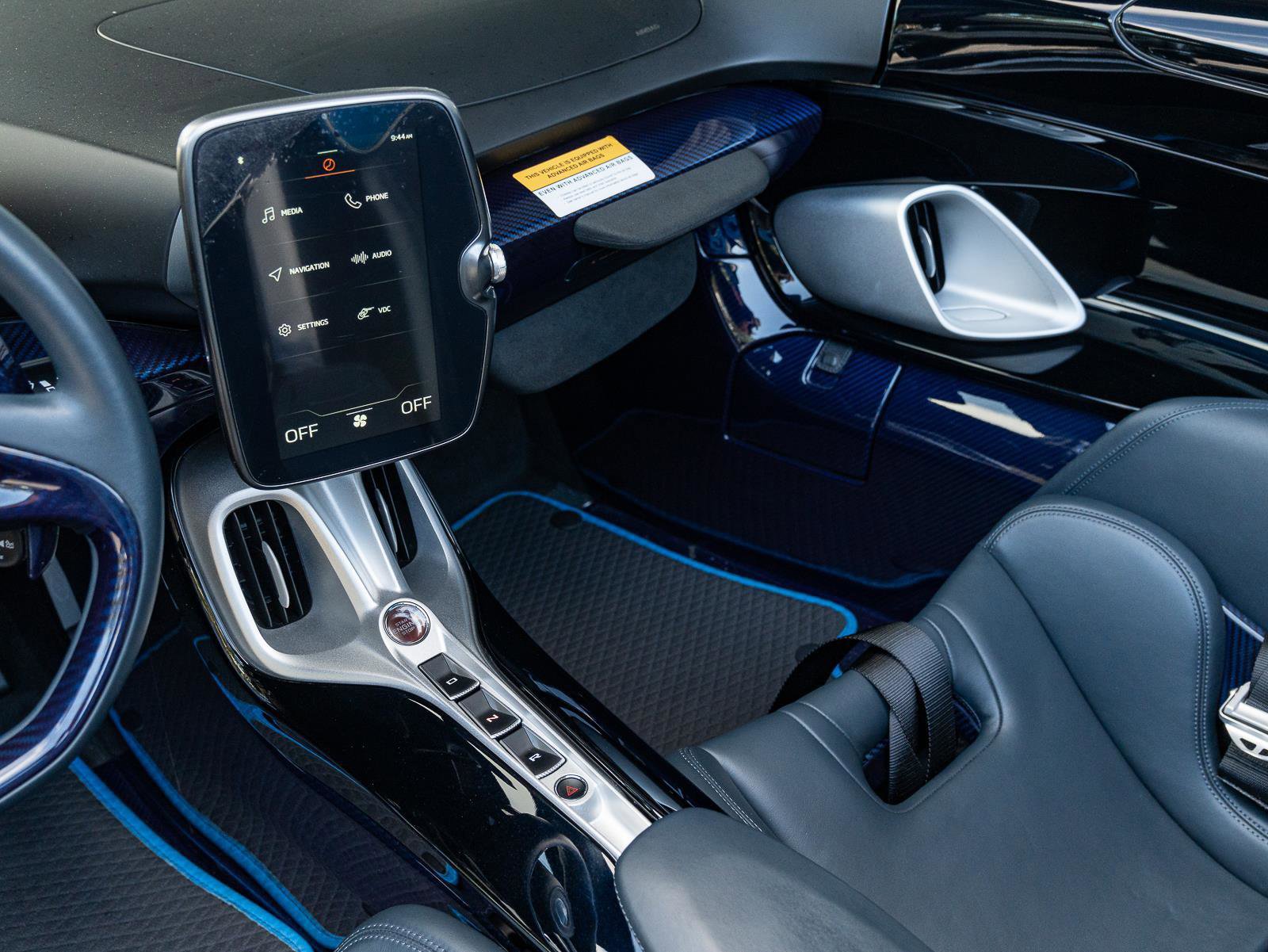Used 2021 McLaren Elva RWD image 16