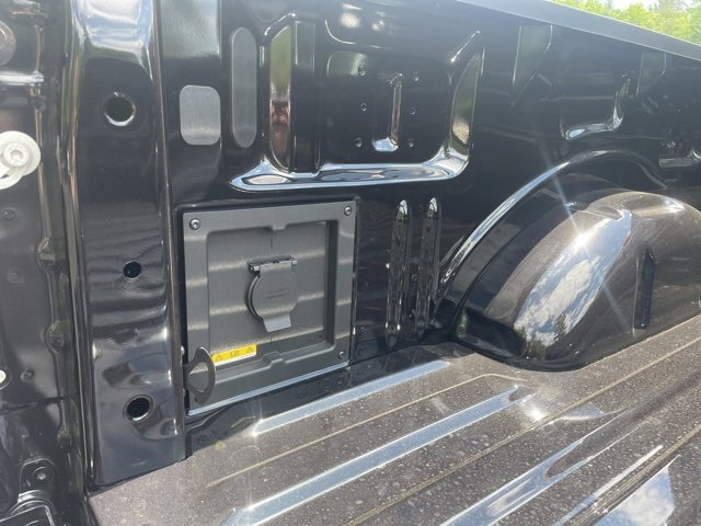 New 2025 Ford F150 Lariat w/ Equipment Group 501A Mid image 10