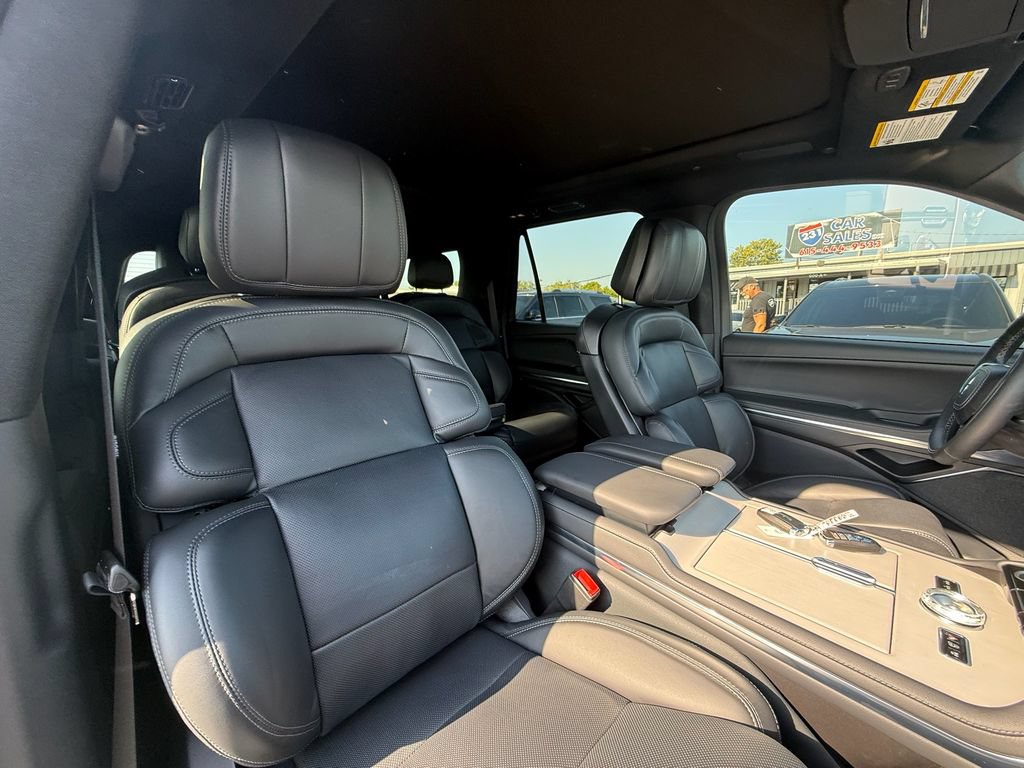 Used 2026 Lincoln Navigator L Reserve w/ Jet Appearance Package AWD/4WD image 27