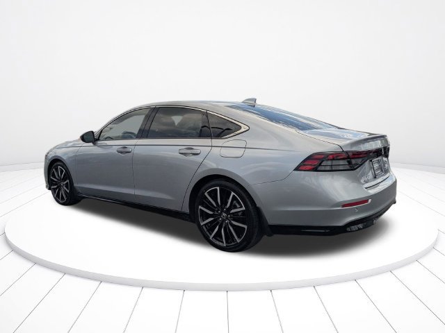 Used 2023 Honda Accord Touring image 5