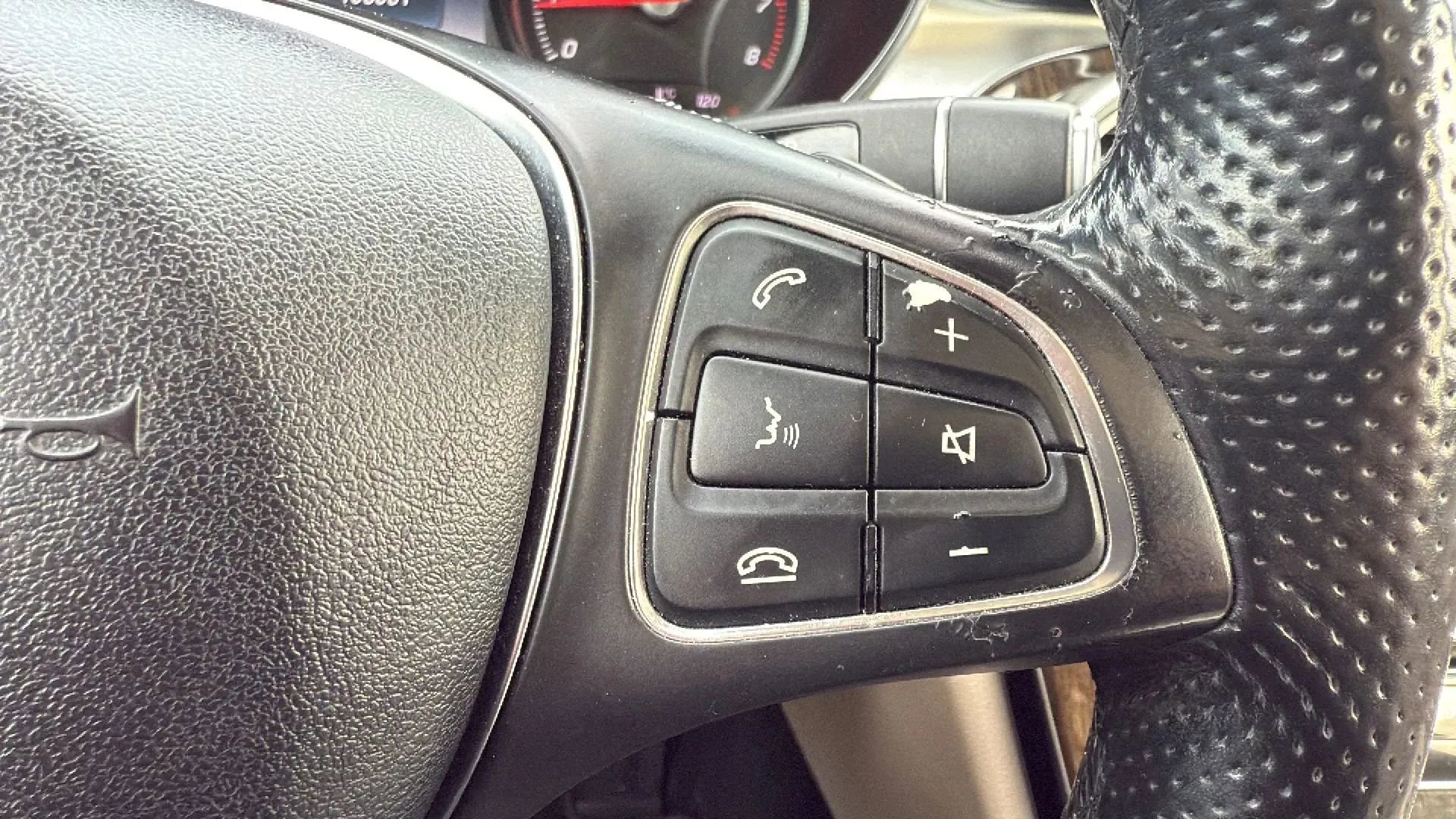 Used 2017 Mercedes-Benz C 300 4MATIC Sedan w/ Parking Assist Package image 11