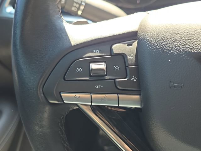 Certified 2025 Cadillac XT6 Premium Luxury w/ Technology Package AWD/4WD image 19