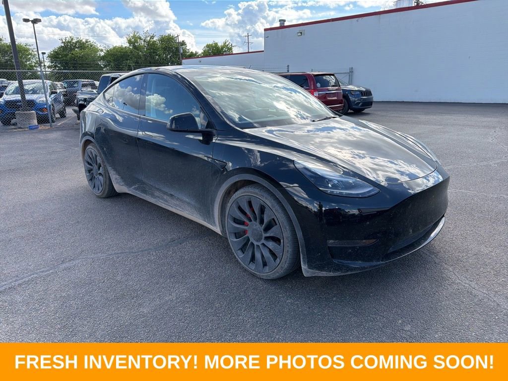 Used 2023 Tesla Model Y Performance image 1