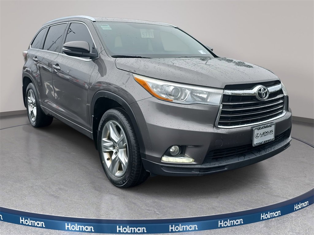 Used 2015 Toyota Highlander Limited image 3