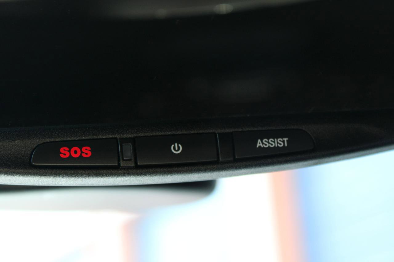 Used 2018 Dodge Durango R/T w/ Blacktop Package image 40