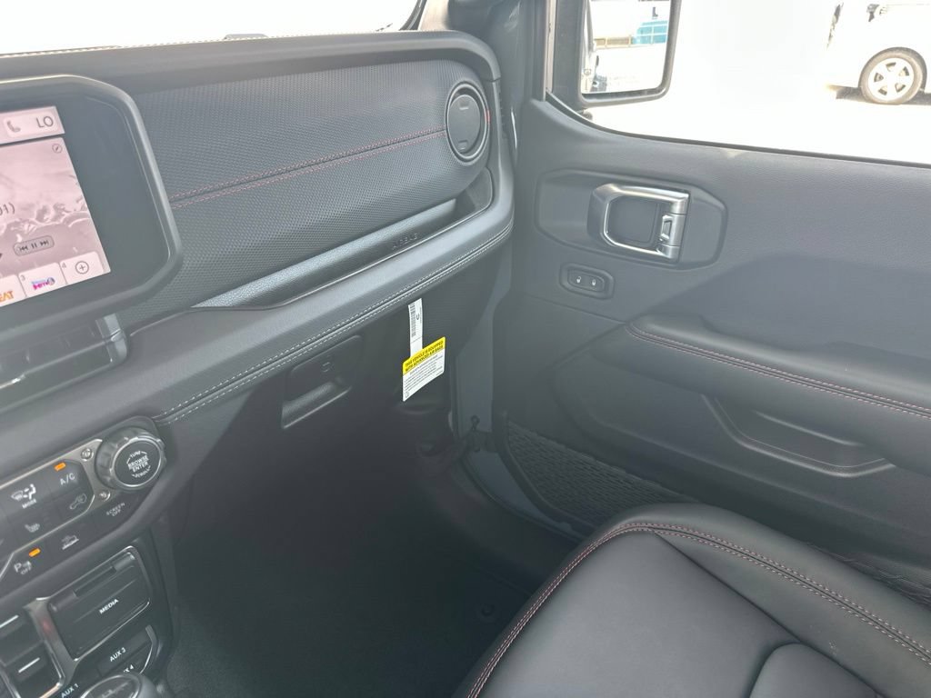 New 2026 Jeep Gladiator Rubicon AWD/4WD image 36