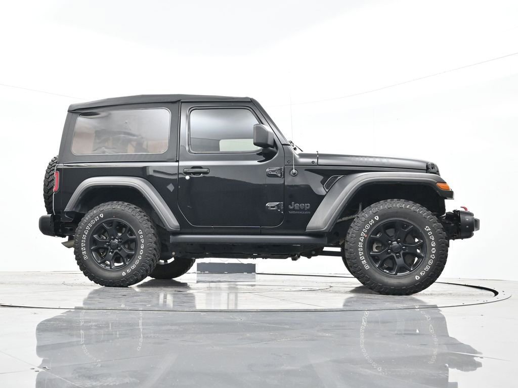 Used 2021 Jeep Wrangler Sport image 32