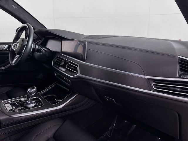 Used 2020 BMW X7 xDrive40i w/ M Sport Package AWD/4WD image 32