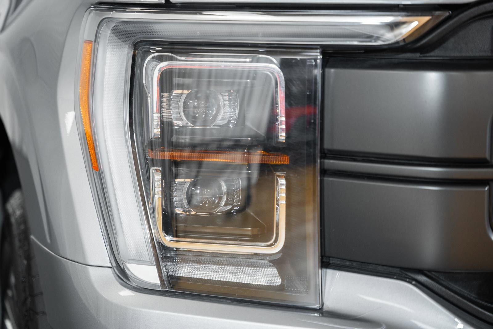Certified 2023 Ford F150 Lariat w/ Equipment Group 502A High image 9