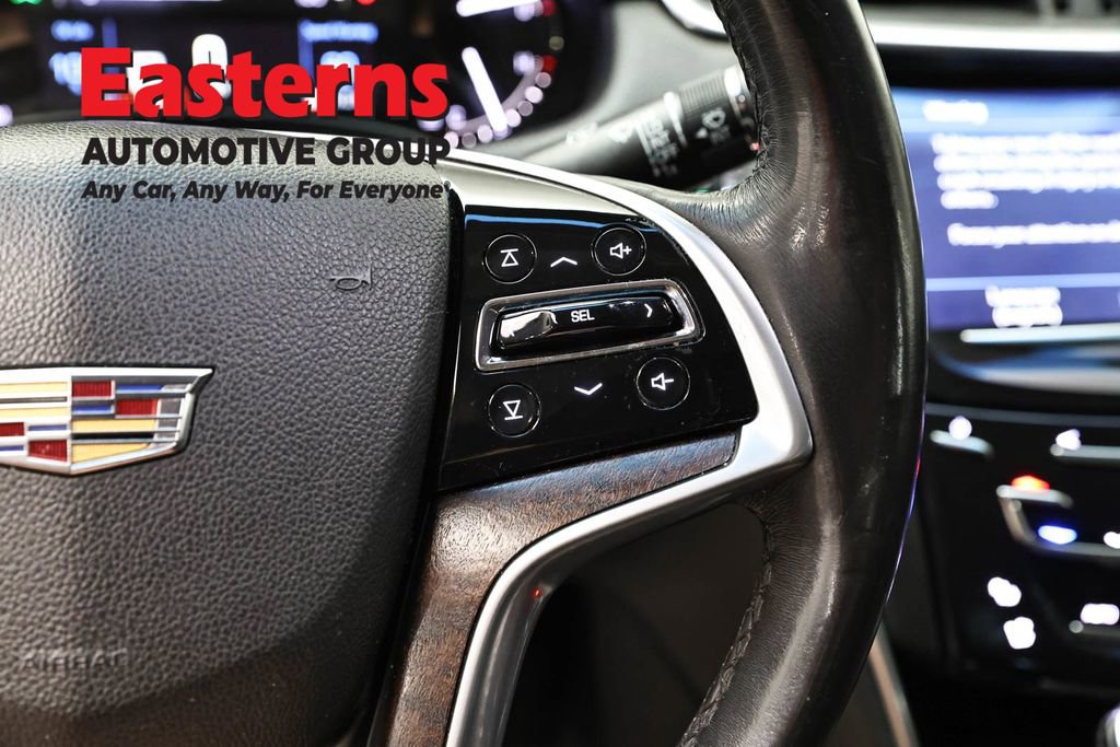 Used 2018 Cadillac XTS Luxury FWD image 16