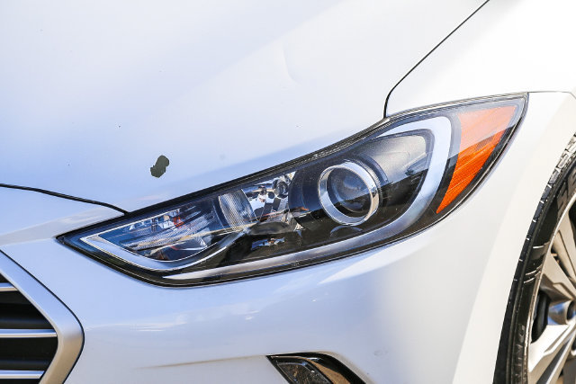 Used 2018 Hyundai Elantra Value Edition FWD image 8