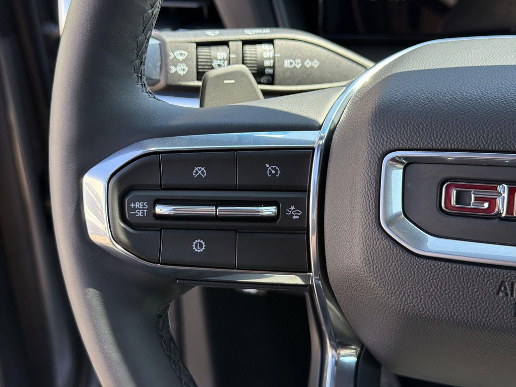 Used 2026 GMC Terrain Elevation w/ Black Edition FWD image 35