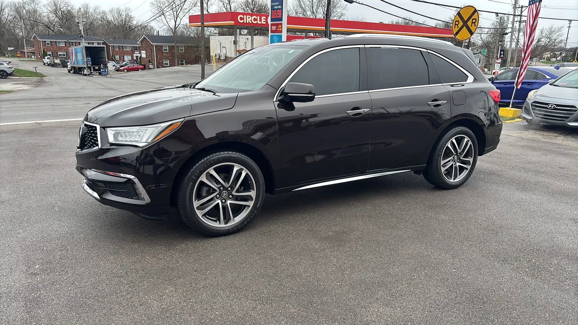 Used 2017 Acura MDX SH-AWD w/ Advance Package image 5