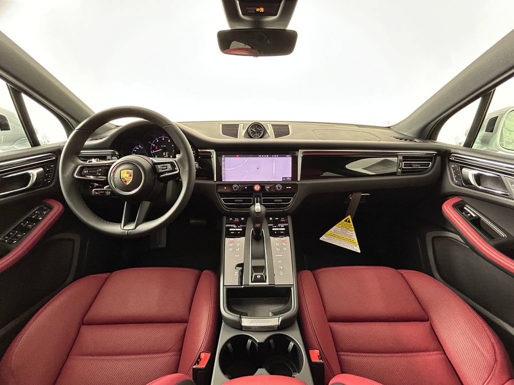New 2026 Porsche Macan AWD/4WD image 13